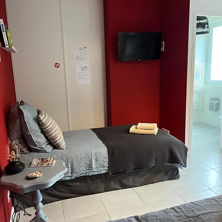 B&B L'atelier De Mezareun *